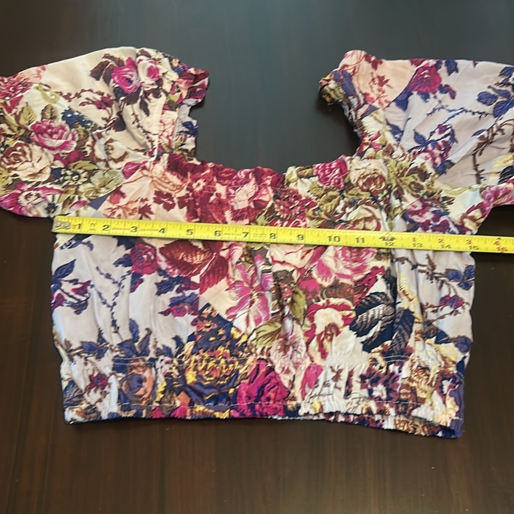 Abel the Label Anthropologie Floral Cropped Cottagecore Off Shoulders Top Size S - Picture 9 of 10